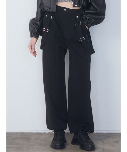 EMODA(エモダ)の「ナイロンルーズサスペンダーパンツ(その他パンツ・レディース・ホワイト/ブラック/シルバー/その他・FREE)」の3枚目の写真