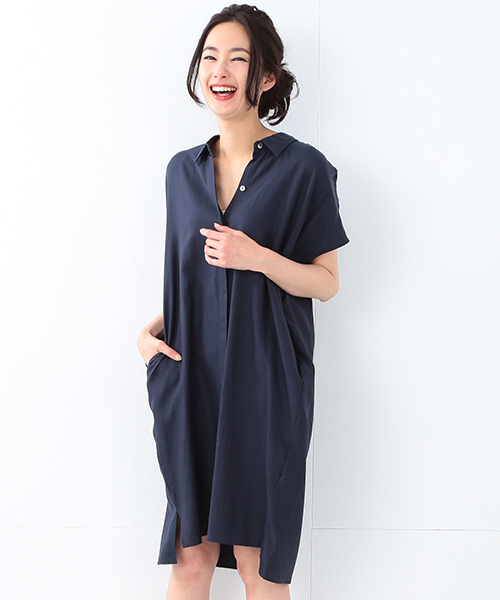 Demi-Luxe BEAMS（デミルクス ビームス）の「Demi-Luxe BEAMS / とろみドルマンワンピース（ワンピース・レディース・ベージュ/ネイビー・36/38）」の2枚目の写真