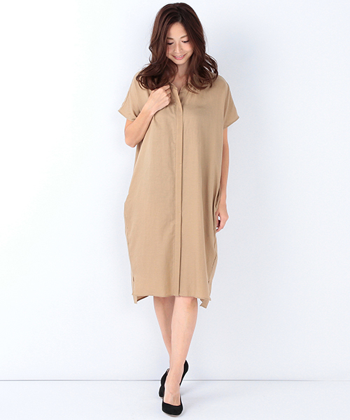 Demi-Luxe BEAMS（デミルクス ビームス）の「Demi-Luxe BEAMS / とろみドルマンワンピース（ワンピース・レディース・ベージュ/ネイビー・36/38）」の14枚目の写真