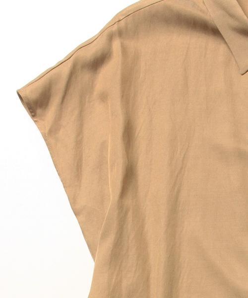 Demi-Luxe BEAMS（デミルクス ビームス）の「Demi-Luxe BEAMS / とろみドルマンワンピース（ワンピース・レディース・ベージュ/ネイビー・36/38）」の5枚目の写真