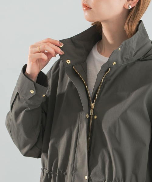URBAN RESEARCH ROSSO WOMEN(アーバンリサーチ ロッソ)の「ウエストギャザー2WAYフードコート(その他アウター・レディース・グレー系その他/カーキ・FREE)」の17枚目の写真