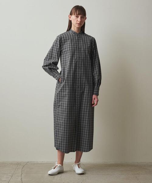 Steven Alan(スティーブンアラン)の「<Steven Alan>タイプライター チェック スタンドカラー ワンピース(シャツワンピース・レディース・ライトグレー/ダークグレー・M/S)」の2枚目の写真