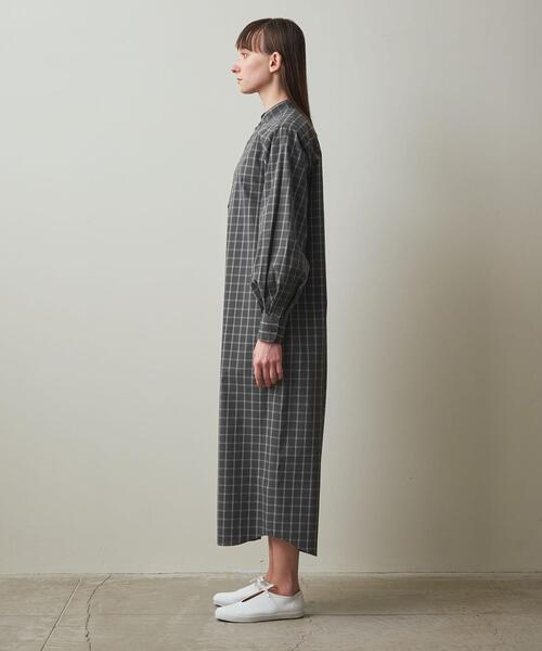 Steven Alan(スティーブンアラン)の「<Steven Alan>タイプライター チェック スタンドカラー ワンピース(シャツワンピース・レディース・ライトグレー/ダークグレー・M/S)」の6枚目の写真