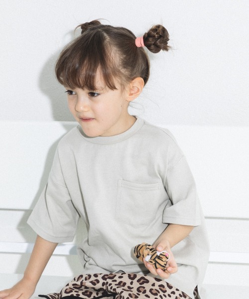 pairmanon（ペアマノン）の「【リンクコーデ】アソート ビッグシルエット 半袖Tシャツ（Tシャツ/カットソー・キッズ・ブルー系その他/グリーン系その他/グリーン系その他2/パープル/ホワイト/ピンク/ベージュ系その他/ベージュ系その他2/ライトグリーン/ホワイト系その他/パープル系その他/ブラック/ライトピンク/ピンク系その他/ライトベージュ/オリーブ/ライトブルー/ブラック系その他2/ブラック系その他/ブルー・110/100/120/130/140/150/80/90）」の7枚目の写真