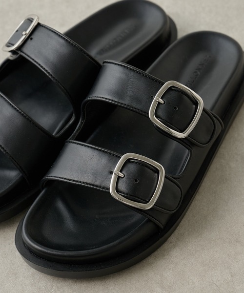 PAPILLONNER(パピヨネ)の「ベルテッドサンダル(サンダル・レディース・オフホワイト/ブラック・38/37/36)」の9枚目の写真