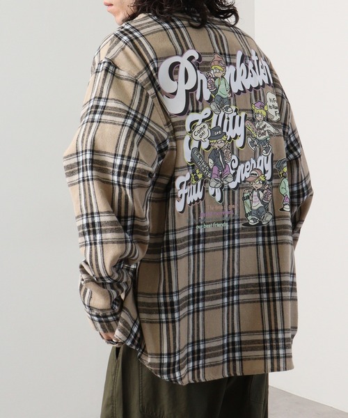 A.T,C in the attic homme(エーティーシーインジアティックオム)の「ATC in the attic homme キャラクター&ガールズビックシャツ(シャツ/ブラウス・メンズ・ホワイト系1/ベージュ系1/ホワイト/ブラック系1/ベージュ系/ブラック・M/L)」の5枚目の写真