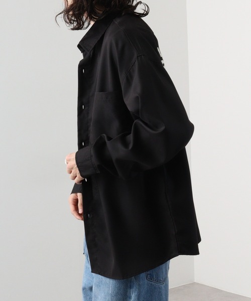 A.T,C in the attic homme(エーティーシーインジアティックオム)の「ATC in the attic homme キャラクター&ガールズビックシャツ(シャツ/ブラウス・メンズ・ホワイト系1/ベージュ系1/ホワイト/ブラック系1/ベージュ系/ブラック・M/L)」の13枚目の写真