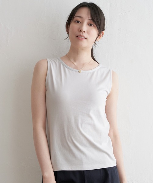 ikka(イッカ)の「【接触冷感/UVカット】コットンUSAアビガイルタンクトップ(タンクトップ・レディース・オフホワイト/ブラック/ライトグレー・S/M/L)」の11枚目の写真