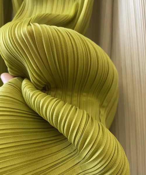 aimoha（アイモハ）の「プリーツクロスイージーパンツ フリーカット（その他パンツ・レディース・グリーン/グレー/ブラック・SMALL/MEDIUM/LARGE）」の9枚目の写真