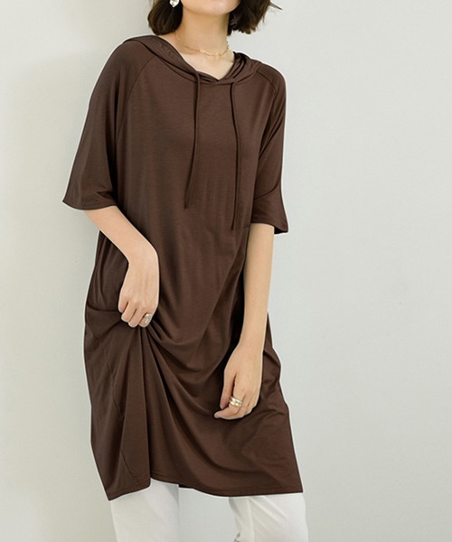 Miniministore(ミニミニストア)の「無地 ロング丈 Tシャツ ワンピース 夏(Tシャツ/カットソー・レディース・ダークグレー/ネイビー/ブラウン/レッド/ブルー/ブラック・FREE)」の4枚目の写真