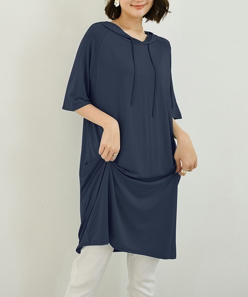 Miniministore(ミニミニストア)の「無地 ロング丈 Tシャツ ワンピース 夏(Tシャツ/カットソー・レディース・ダークグレー/ネイビー/ブラウン/レッド/ブルー/ブラック・FREE)」の17枚目の写真