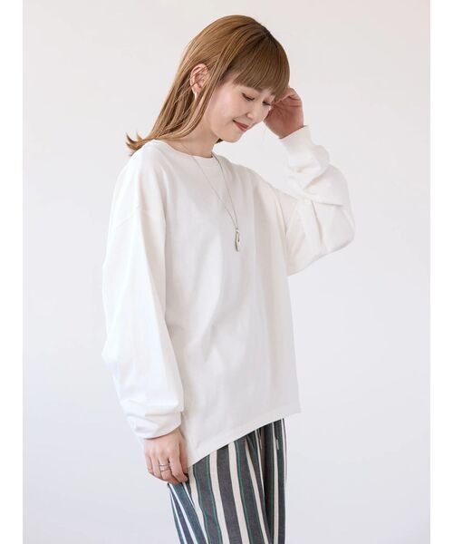 AMERICAN HOLIC(アメリカンホリック)の「ドルマンコクーンカットプルオーバー①(Tシャツ/カットソー・レディース・その他7/ブルー/オフホワイト/ブラック・M/L)」の22枚目の写真