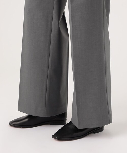 BERNARD ZINS（ベルナルドザンス）の「BERNARD ZINS RENDEZ VOUS ワイドパンツ（スラックス・レディース・チャコールグレー・38/36/34）」の4枚目の写真