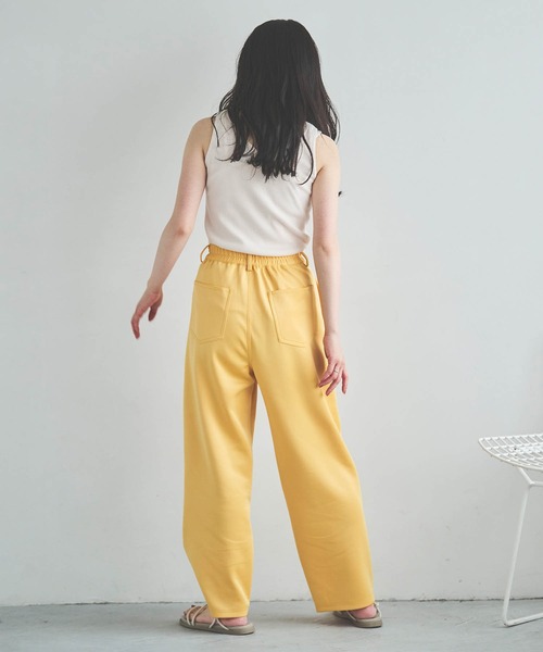 mil(ミル)の「【150㎝前後の小柄さんサイズ】カットタックストレートパンツ【伸縮性あり】(その他パンツ・レディース・ブラック/ライトグレー/ライム/オレンジ/ミント・XS/S/M)」の17枚目の写真