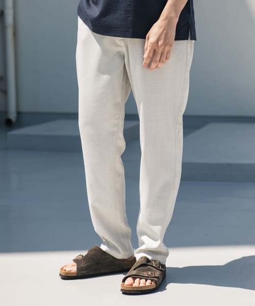 URBAN RESEARCH DOORS（アーバンリサーチドアーズ）の「『吸水速乾』『イージーケア』リネンライクイージートラウザー（その他パンツ・メンズ・オフホワイト/ブラック/インディゴブルー/グリーン系その他・SMALL/MEDIUM/LARGE）」の2枚目の写真