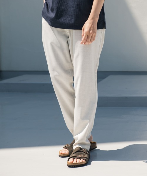 URBAN RESEARCH DOORS（アーバンリサーチドアーズ）の「『吸水速乾』『イージーケア』リネンライクイージートラウザー（その他パンツ・メンズ・オフホワイト/ブラック/インディゴブルー/グリーン系その他・SMALL/MEDIUM/LARGE）」の5枚目の写真