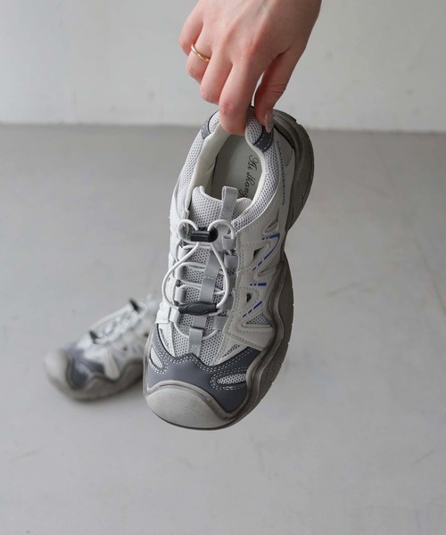 nomnom（ノムノム）の「【nomnom】厚底グレードロストスニーカー（スニーカー・レディース・グレー・24.5cm/24.0cm/23.5cm/23.0cm）」の2枚目の写真