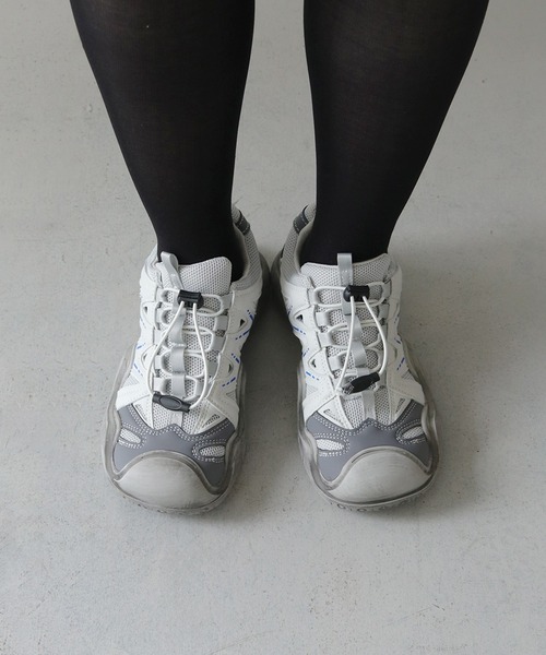 nomnom（ノムノム）の「【nomnom】厚底グレードロストスニーカー（スニーカー・レディース・グレー・24.5cm/24.0cm/23.5cm/23.0cm）」の6枚目の写真