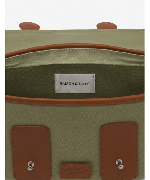 Maison Kitsune（メゾンキツネ）の「PALAIS ROYAL MESSENGER