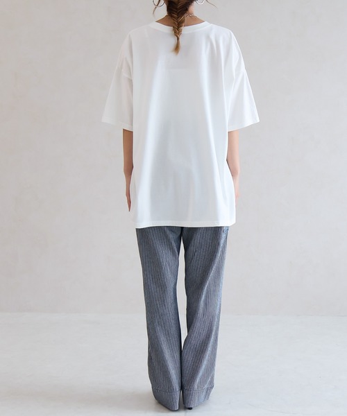 Social GIRL(ソーシャルガール)の「オーバーサイズ半袖ロゴTシャツ(Tシャツ/カットソー・レディース・ブラック/オフホワイト/チャコールグレー・M)」の16枚目の写真