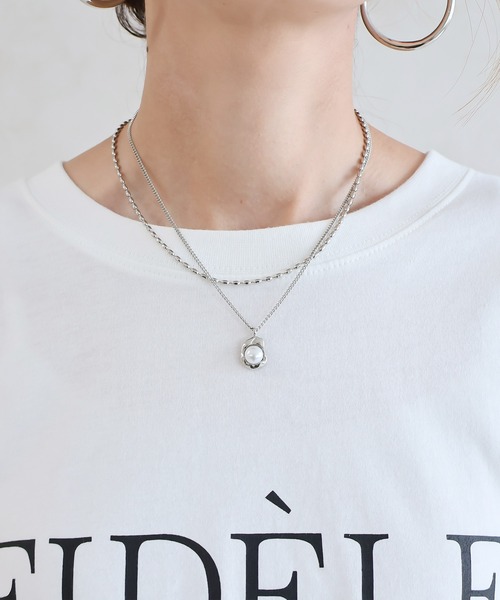Social GIRL(ソーシャルガール)の「オーバーサイズ半袖ロゴTシャツ(Tシャツ/カットソー・レディース・ブラック/オフホワイト/チャコールグレー・M)」の15枚目の写真