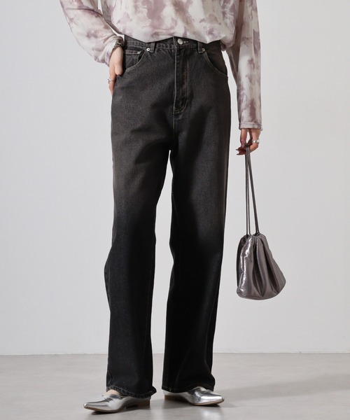 &soiree(アンドソワレ)の「&soiree 12OZオーバーダイデニム(デニムパンツ・レディース・ブラック/ネイビー・M/S)」の3枚目の写真