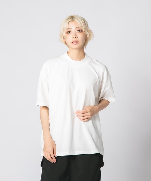 OUTDOOR EXCHANGE(アウトドアエクスチェンジ)の「【OUTDOOR EXCHANGE/アウトドアエクスチェンジ】リラックスフィット モックネックT UVカット(Tシャツ/カットソー・メンズ・ホワイト/ブラック・MEDIUM/LARGE)」の12枚目の写真