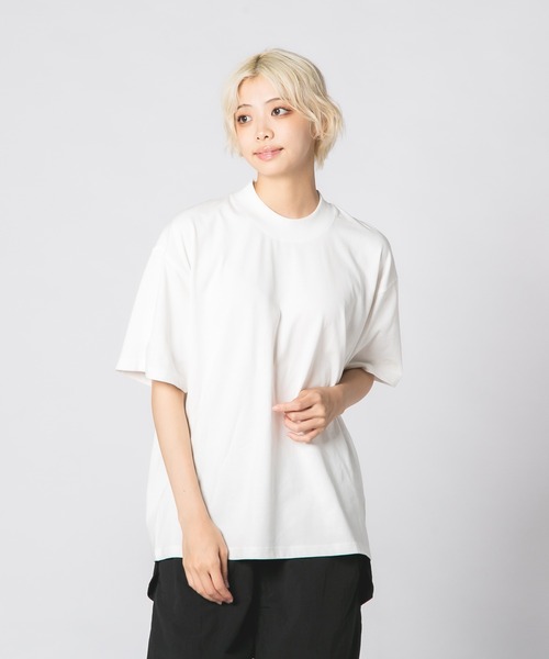 OUTDOOR EXCHANGE(アウトドアエクスチェンジ)の「【OUTDOOR EXCHANGE/アウトドアエクスチェンジ】リラックスフィット モックネックT UVカット(Tシャツ/カットソー・メンズ・ホワイト/ブラック・MEDIUM/LARGE)」の16枚目の写真
