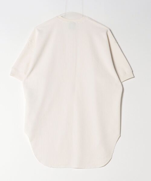 DAIWA PIER39（ダイワピア39）の「DAIWA PIER39 / ダイワ ピアサーティナイン：W’s TECH THERMAL HENLEY S/S：BE-39024L[DEA]（Tシャツ/カットソー・レディース・ホワイト系その他・FREE）」の2枚目の写真