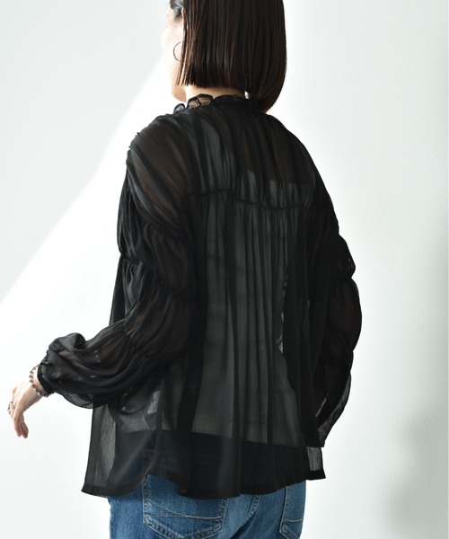 INTERPLANET（インタープラネット）の「シフォン楊柳シャーリングブラウス（シャツ/ブラウス・レディース・アイボリー/ブラック・FREE）」の21枚目の写真