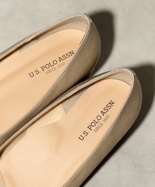 U.S. POLO ASSN.(ユーエスポロアッスン)の「【U.S. POLO ASSN./ユーエスポロアッスン】日本製 スムースシンセティックレザー パンプス(パンプス・レディース・ブラック/ベージュ・23/24/24.5/23.5)」の13枚目の写真
