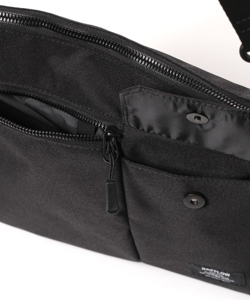 BAYFLOW（ベイフロー）の「フロント2ポケットサコッシュ（ショルダーバッグ・メンズ・ブラック/オレンジ/カーキ・FREE）」の18枚目の写真