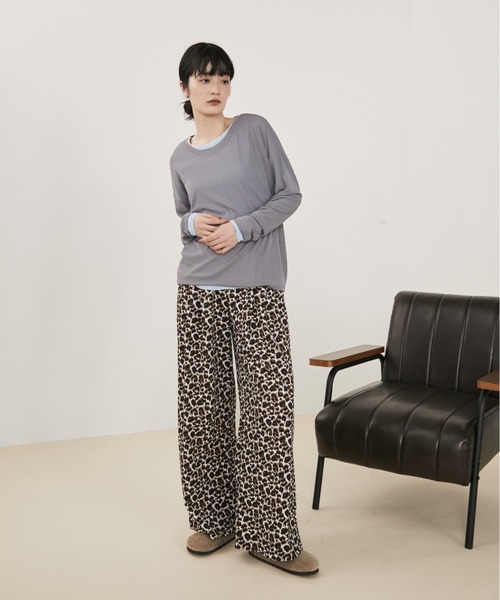 MERLOT（メルロー）の「【動画あり】【ウエストゴム】アニマルプリントイージーロングパンツ（その他パンツ・レディース・ブラウン/アイボリー/その他1・FREE）」の13枚目の写真