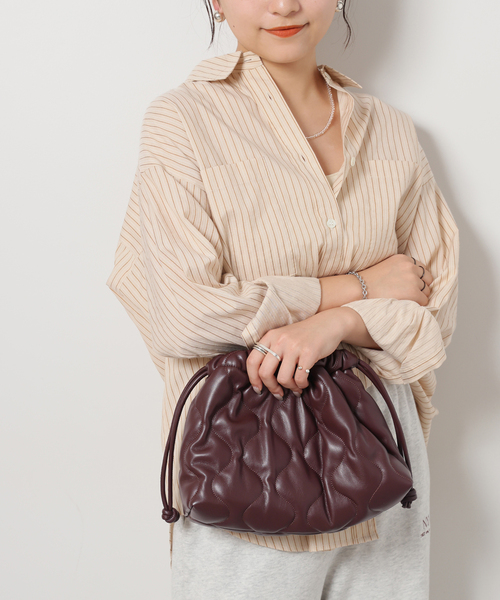 JOURNAL STANDARD relume(ジャーナルスタンダード レリューム)の「RELUME キルティングバッグ(ショルダーバッグ・レディース・ボルドー/アイボリー/ブラック・FREE)」の10枚目の写真