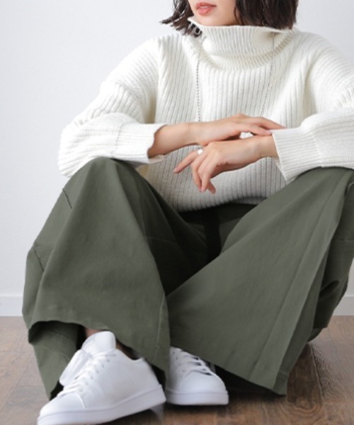 HUG.U(ハグユー)の「トリックワイドパンツ(カーゴパンツ・レディース・アッシュグレー/サンドベージュ/ブラック/カーキ・FREE)」の9枚目の写真