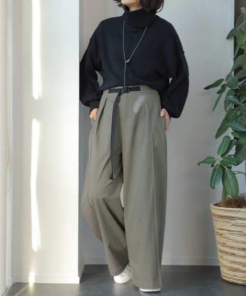 HUG.U(ハグユー)の「トリックワイドパンツ(カーゴパンツ・レディース・アッシュグレー/サンドベージュ/ブラック/カーキ・FREE)」の8枚目の写真