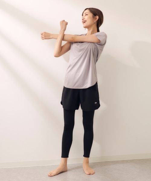 FILA(フィラ)の「【FILA:フィラ】レディース水陸両用フィットネスウェア3点セット セット水着 サウナサ活 UVカット 吸水速乾 ヨガウェア ピラティス トレーニングウェア(水着・レディース・ブラック/ホワイト/グレー/ミント/ダークパープル/ベージュ・SMALL/MEDIUM/X-LARGE/LARGE/XXXX-LARGE/XXX-LARGE/XX-LARGE)」の18枚目の写真