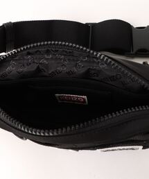 KENZO（ケンゾー）の「'KENZO Jungle' ベルト バッグ