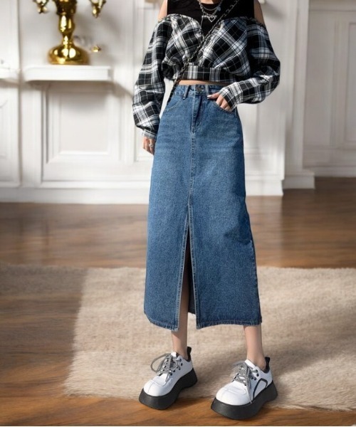 COMON＋（コモンプラス）の「センタースリット入りデニムスカート（デニムスカート・レディース・インディゴブルー・L/M/S/XL）」の2枚目の写真