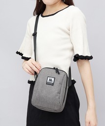 CHOOP（シュープ）の「撥水 3ポケット 2層式 ミニショルダーバッグ（ショルダーバッグ）」