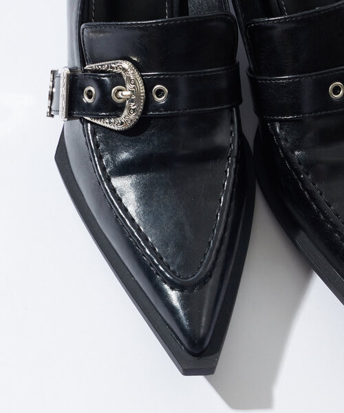 WHO'S WHO gallery（フーズフーギャラリー）の「【HiNT/ヒント】ベルト付きポイントテッドトゥーローファー（ローファー・レディース・ブラック・38/39/37）」の9枚目の写真