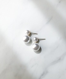 ダブルパールモチーフピアス