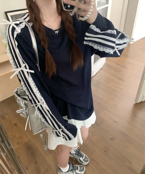 Mejoul(メジュール)の「サイドラインレースリボン付き オーバーサイズロンT(Tシャツ/カットソー・レディース・ネイビー/ブラック/ホワイト・F)」の18枚目の写真