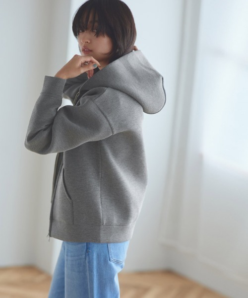 [美品]ラヴィークリエーション　ダンボールパーカーファー切り替えベストジャケット コカ coca ノーカラーペンギンスリーブダンボールパーカー