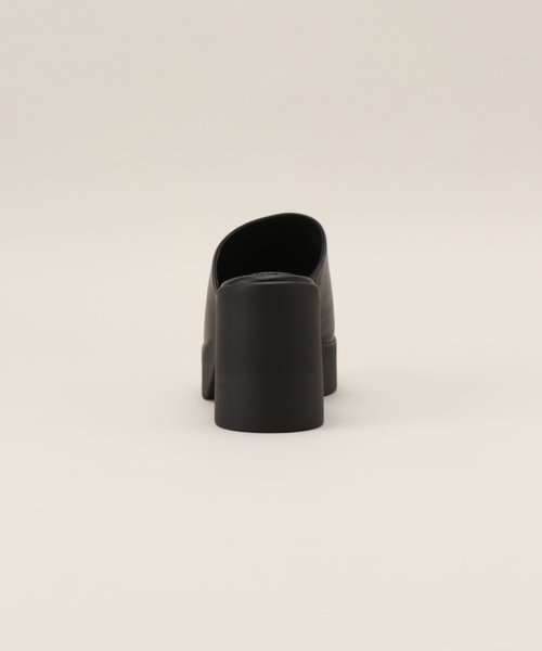 PELLICO SUNNY(ペリーコサニー)の「PELLICO SUNNY/ペリーコサニー サボ(スリッポン・レディース・ブラック・36/37/38)」の3枚目の写真