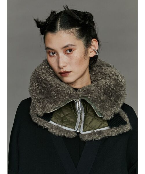 UN3D.（アンスリード）の「FABRIC MIX NECK WARMER / ファブリックミックスネックウォーマー（ネックウォーマー/スヌード・レディース・ブラック/カーキ・FREE）」の2枚目の写真