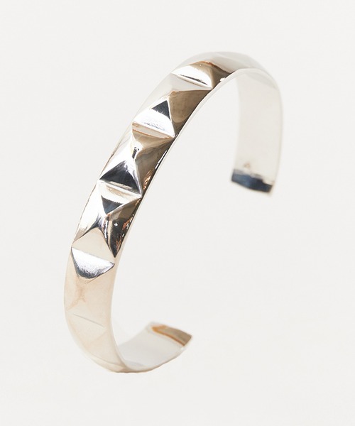 ROOPTOKYO(ループトウキョウ)の「OKUOKU 0909/オクオク バングル デザインバングル メンズ レディース(バングル/リストバンド・レディース・シルバー系1/シルバー系3/シルバー系2/シルバー系4・FREE)」の14枚目の写真