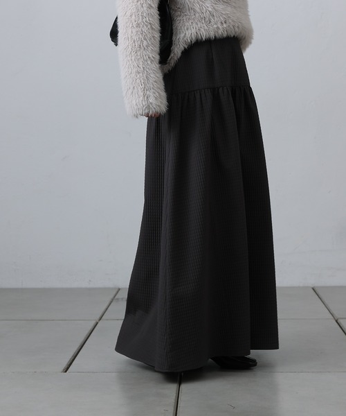 COLONY 2139(コロニートゥーワンスリーナイン)の「チョコキルトフレアスカート(スカート・レディース・オフホワイト/ブラック/チャコールグレー・FREE)」の5枚目の写真
