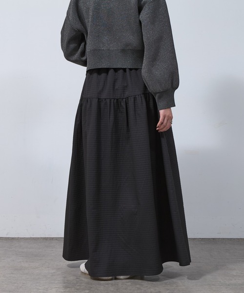 COLONY 2139(コロニートゥーワンスリーナイン)の「チョコキルトフレアスカート(スカート・レディース・オフホワイト/ブラック/チャコールグレー・FREE)」の22枚目の写真