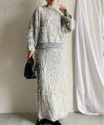 She's Closet(シーズクローゼット)のウェーブ柄長袖ミックスフリンジジャガードニット&ロングスカートセットアップ(セットアップ)